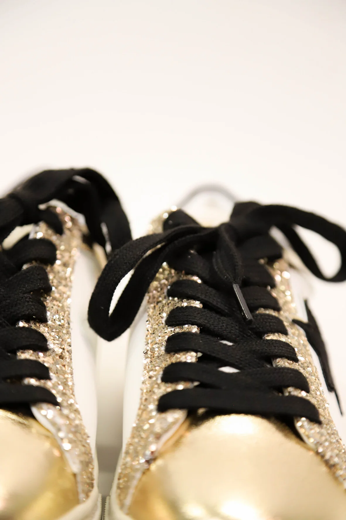 Baskets blanches et dorées Findlay Taille 39 - NEUF – Image 4