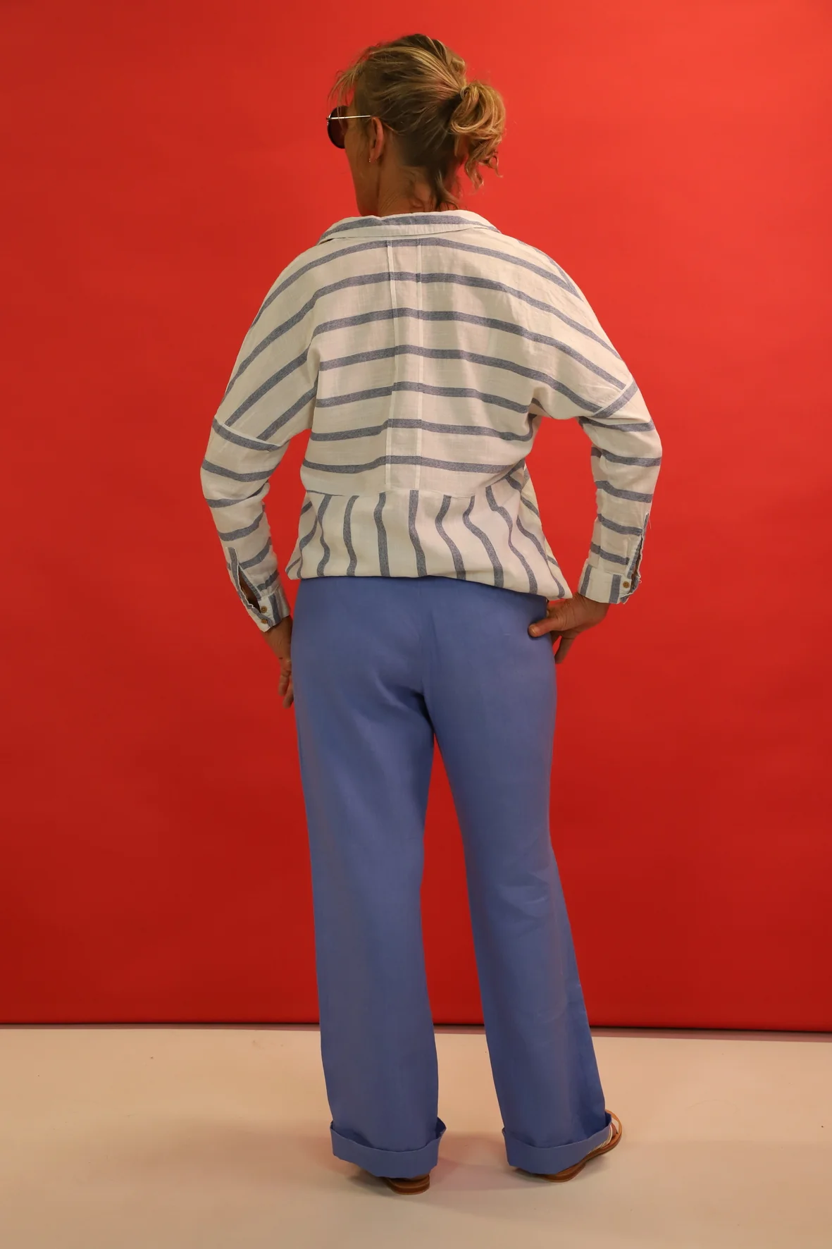 Pantalon lin bleu Sugar Taille L – Image 4