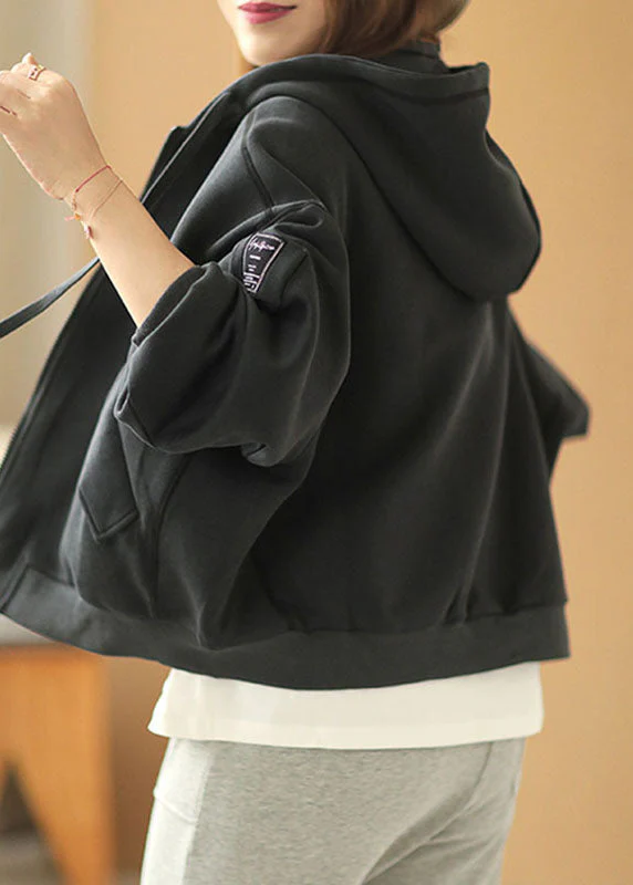 Mélodie - Veste à capuche noire avec poches zippées pour l'automne – Image 5